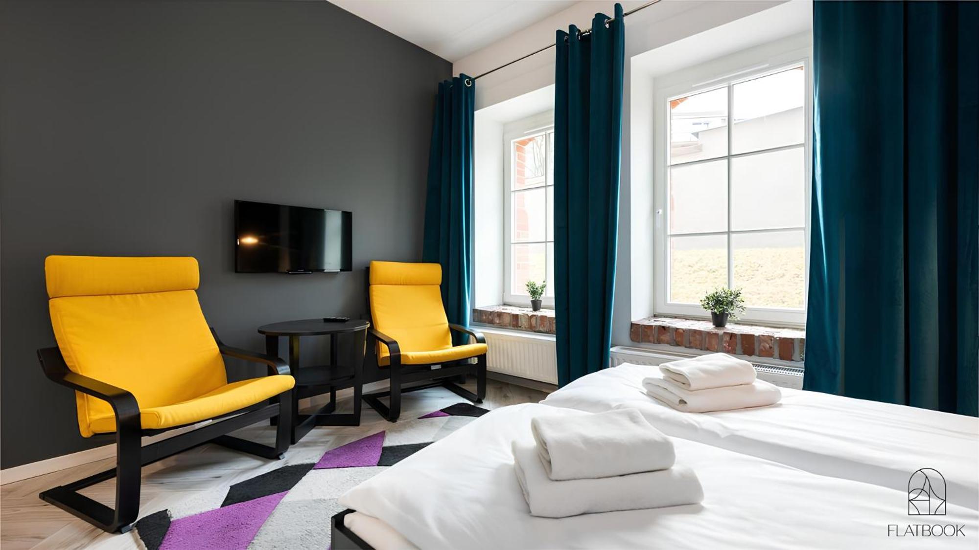 Flatbook - City Center Apartments Waterlane Vintage With Gym Danzica Esterno foto