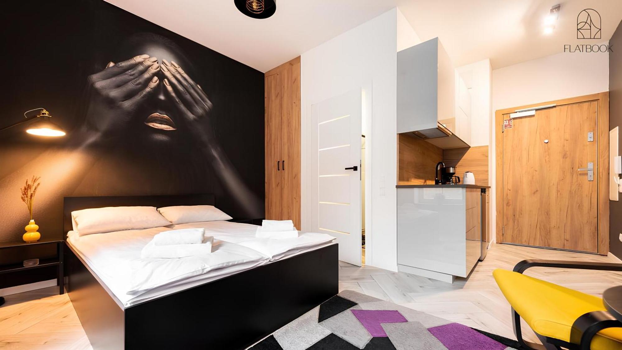 Flatbook - City Center Apartments Waterlane Vintage With Gym Danzica Esterno foto